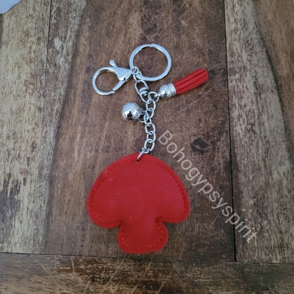 🍄 Mushroom Crystal Rhinestone Keychain Bag Charm With Red Tassel - Picture 12 of 13